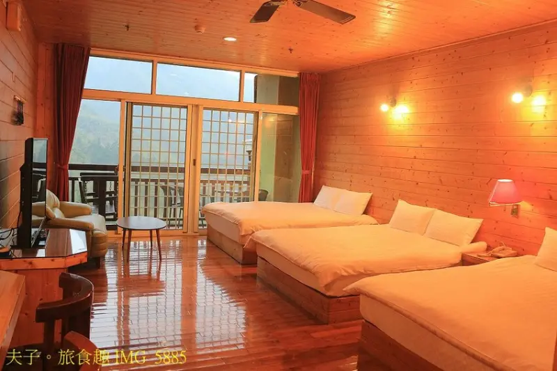 金台灣山莊 2025南投螢火蟲季 竹山鹿谷賞螢區夜訪螢河