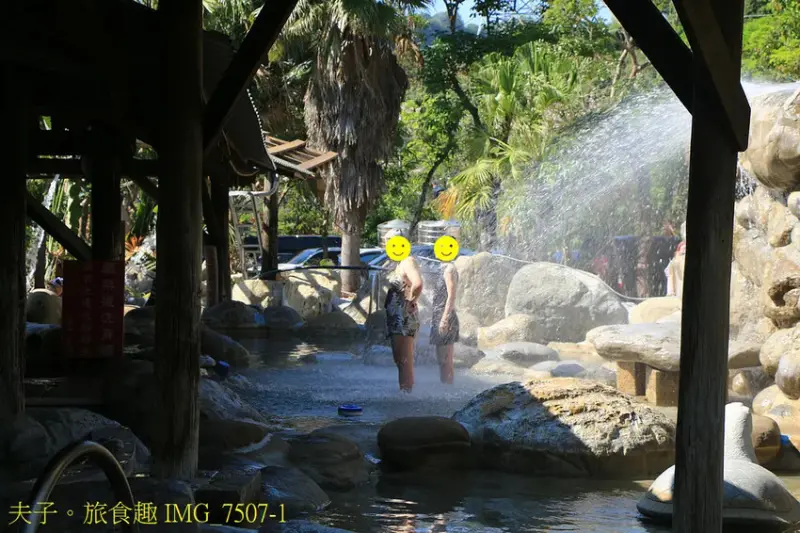 龜丹休閒體驗農園 水哥溫泉 野溪型戶外泡湯池形成特色