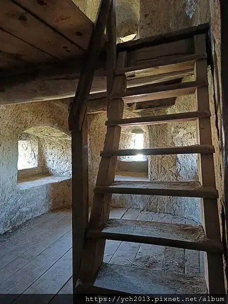 普雷穆爾防禦性教堂Fortified churdh of P