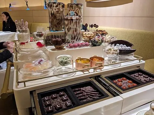 東京米其林三星L’Osier法式料理午間套餐