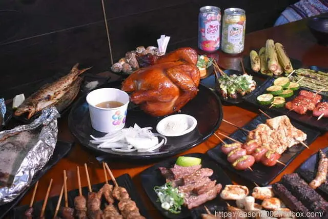 台北市文山區台北聚餐美食 | 雞老闆桶仔雞萬隆店 當月壽星吃烤雞不用錢 生啤酒買2送1，還有清酒、梅酒無限量暢飲