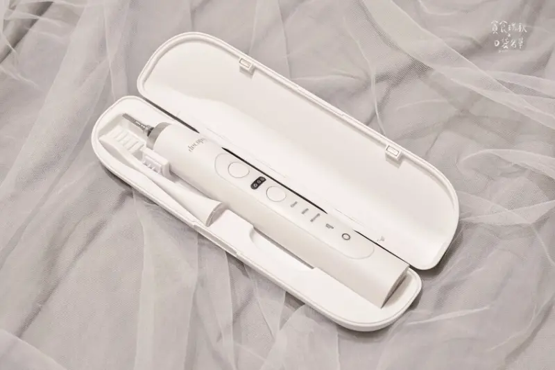 好物推薦｜兼具質感與實用！音波電動牙刷推薦｜大可波波deco