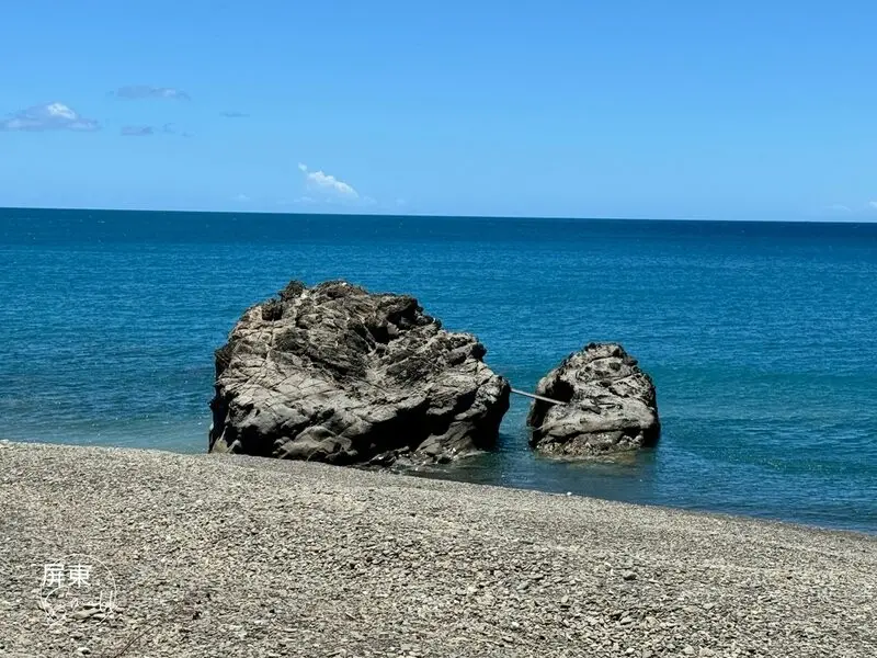 超萌巨型小可愛【看海美術館_怪獸代班】，順遊絕美枋山石礁海岸