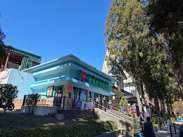 清境農場 (小瑞士花園) (7-11)