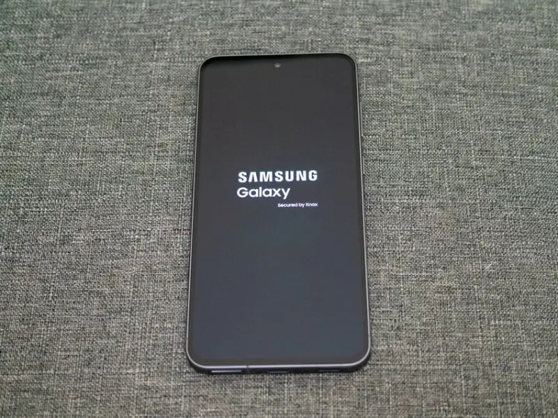 【開箱】Samsung Galaxy A56 5G，軟硬體升
