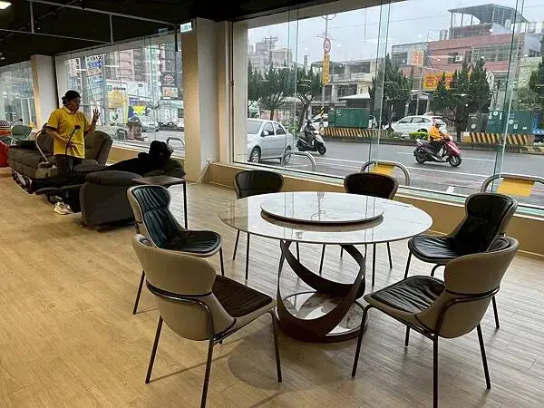 LINE_ALBUM_多瓦娜家居_250428_162