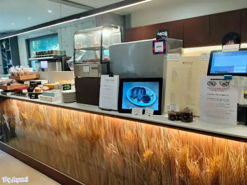 [韓國首爾咖啡廳推薦]연희동延禧洞새라울咖啡館/主打高級住宅