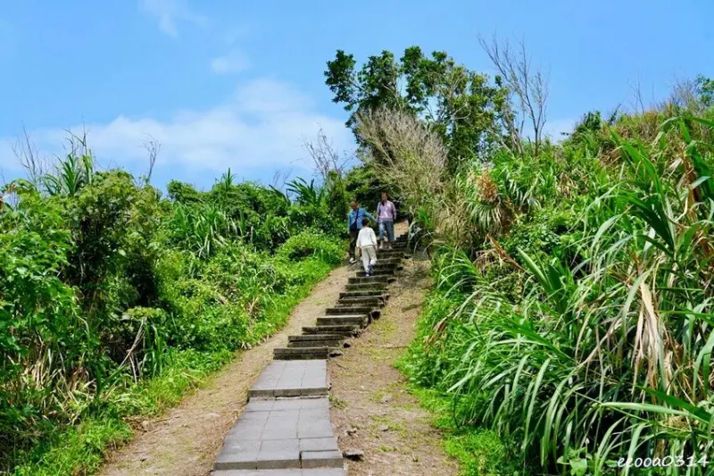 花蓮豐濱「大石鼻山步道」750公尺輕鬆走，親子也能輕鬆挑戰的