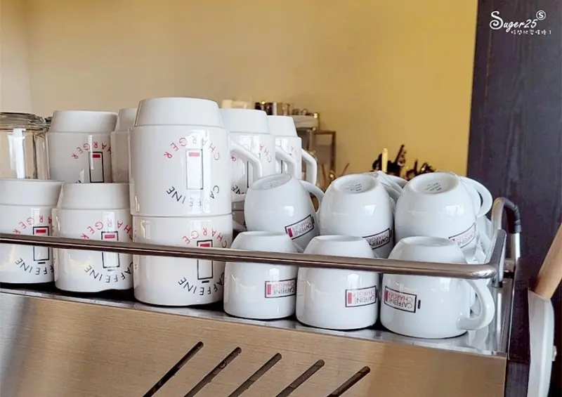 釜山Caffeine Charger咖啡廳10.jpg