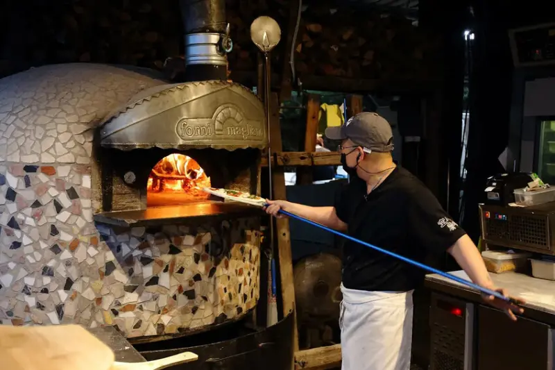 宜蘭必去無敵夜景！空ㄟ農場-宜蘭超人氣夜景餐廳，遠望龜山島、