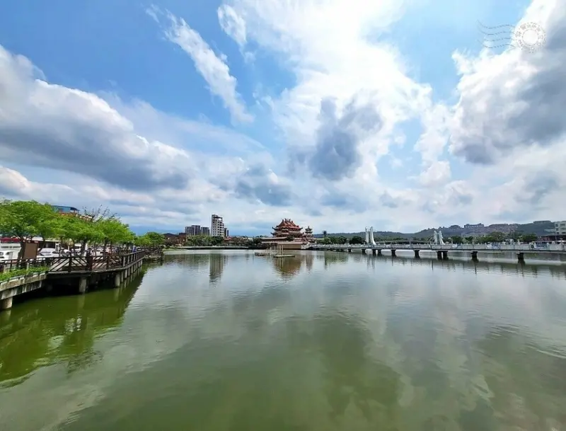 桃園龍潭大池