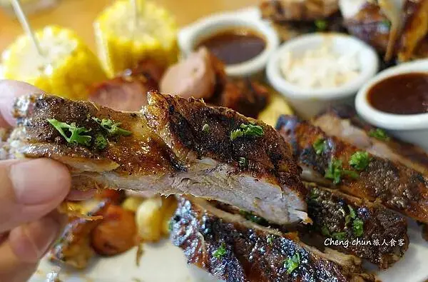 菲律賓長灘島【Valhalla Charlies】Rlibs