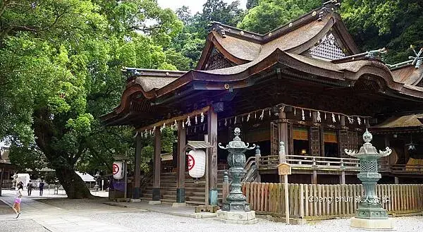 日本四國【金刀比羅宮】江戶時代流傳一生必參拜的神社，好逛、好