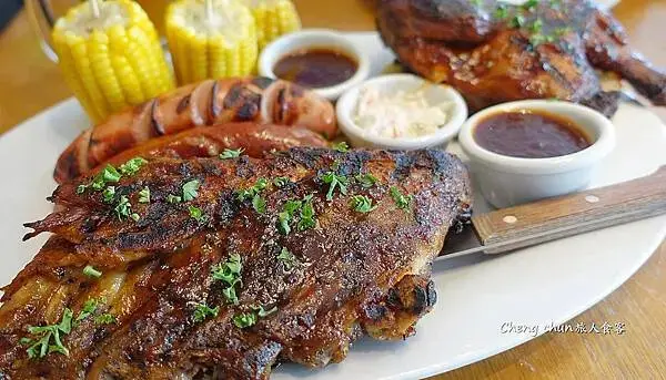 菲律賓長灘島【Valhalla Charlies】Rlibs