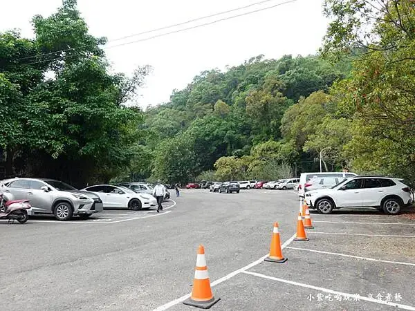 百吉遊客中心停車場 (2).jpg