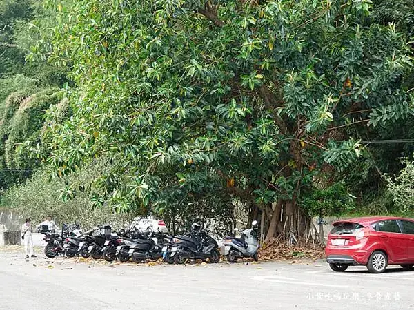 百吉遊客中心停車場 (1).jpg