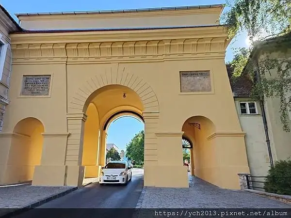 布拉索夫老城區黑教堂與議會廣場Brasov old town