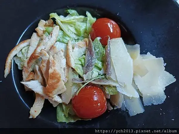 布拉索夫老城內 Casa Hirscher 晚餐,在大塊乳酪