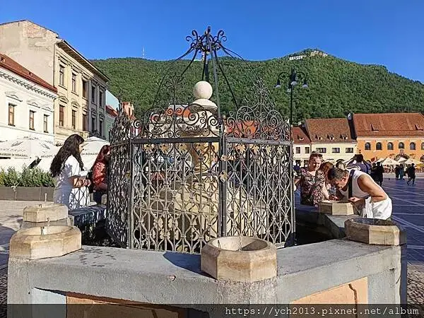 布拉索夫老城區黑教堂與議會廣場Brasov old town