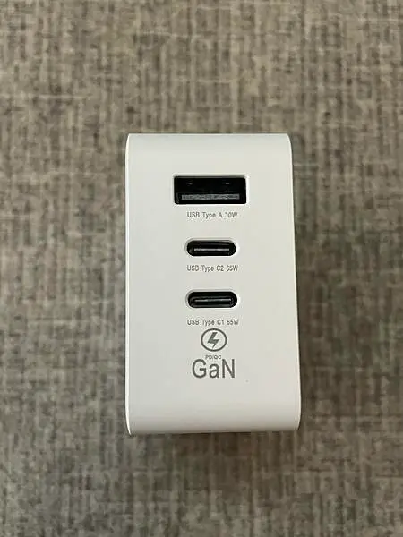 TOUGHER 堅韌者｜65W PD+QC 氮化鎵GaN 閃