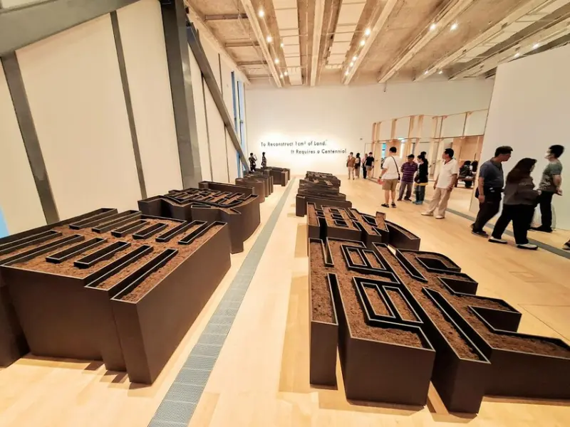 【展覽】「新北市美術館開館」活動、煙火秀、建築光雕秀、市集、