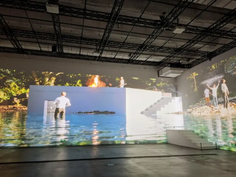 【展覽】「新北市美術館開館」活動、煙火秀、建築光雕秀、市集、