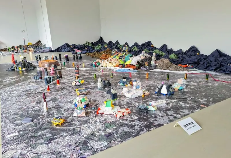 【展覽】「新北市美術館開館」活動、煙火秀、建築光雕秀、市集、