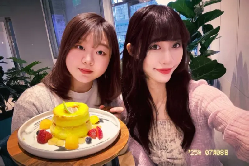 台北市信義區成真咖啡 ComeTrue CAFE ☕🍴台北微風廣場店新開幕