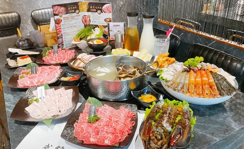 台北火鍋吃到飽【武鶴和牛火鍋-吉林總店】端出鱈場蟹腳吃到飽，A5和牛日本直輸，食材超頂，2人同行$1980以上套餐，送波士頓龍蝦│台北火鍋推薦
