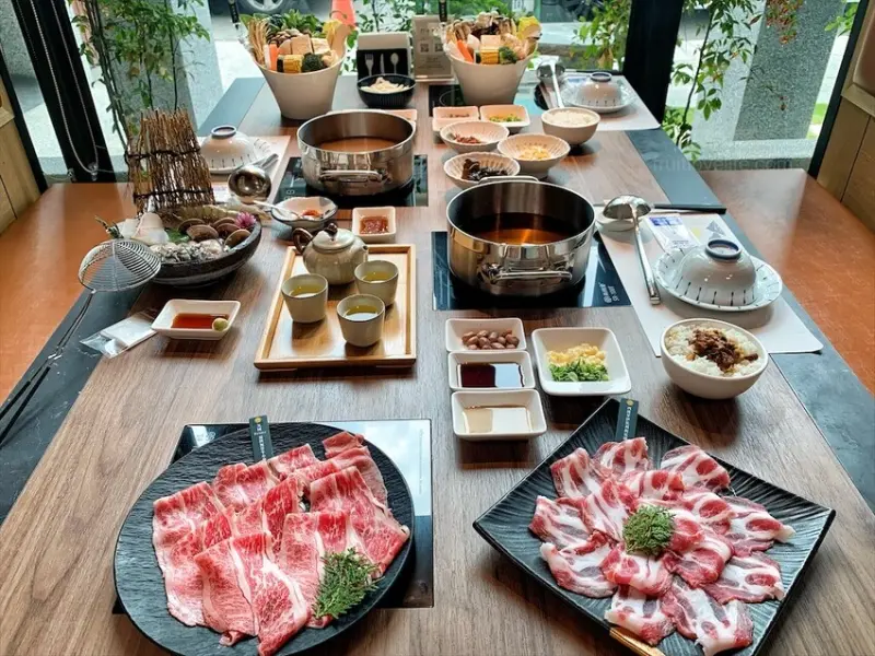 獨特餐前奉茶儀式感，精緻食材x烏龜仙草凍的質感饗宴