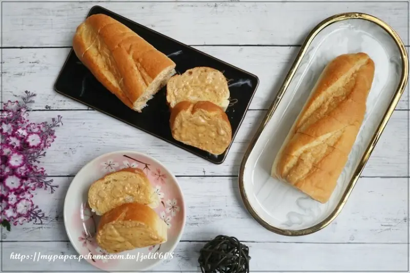 台北市松山區【查理布朗烘焙ChirleBrown】湯普斯系列-花生&大蒜&明太子~團購冠軍推薦 宅配美食推薦 早餐、下午茶、宵夜首選