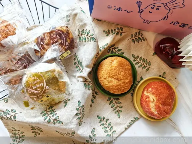 台中市北屯區台中北屯隱藏甜點小店 | 喬凱洛米花甜點 誰說來台中只能買太陽餅 還有超多口味冰淇淋冰心泡芙可以當台中伴手禮首選 吃尬意還可以宅配哦~