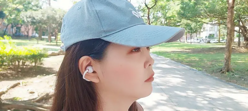 3C開箱｜開放夾扣式藍牙耳機推薦，EarFun Clip 開