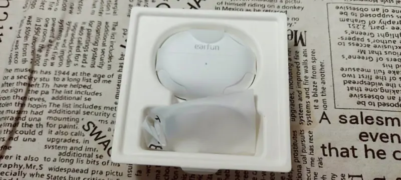 3C開箱｜開放夾扣式藍牙耳機推薦，EarFun Clip 開