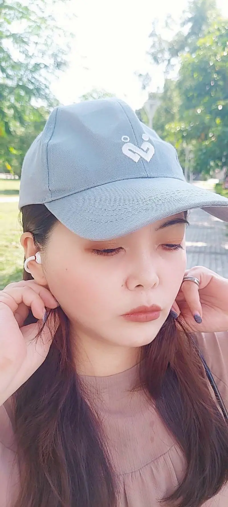 3C開箱｜開放夾扣式藍牙耳機推薦，EarFun Clip 開