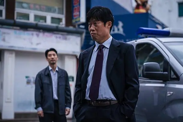 【電影首映會】#黑白線人，姜河那、柳海真演技爆發，黑白兩道間