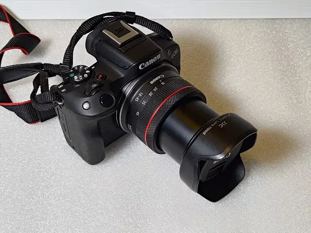 Canon R50 雙鏡組 (RF-S 18-45mm、RF-S 55-210mm)