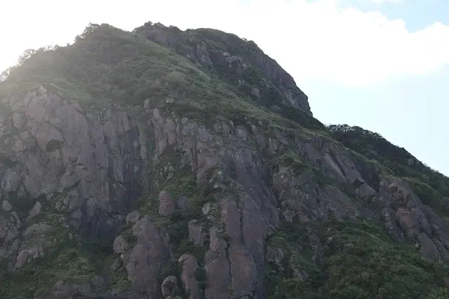 東北角暨宜蘭海岸國家風景區 - 黃金瀑布 - 基隆山 - 美猴頭山尖石
