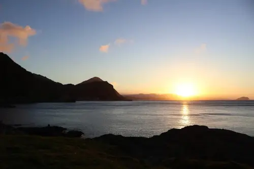 【遊記】第二練，意外的找到了「酋長岩」，意外的在「鼻頭角步道」找到車位，東北角暨宜蘭海岸國家風景區 - 大漠國渡