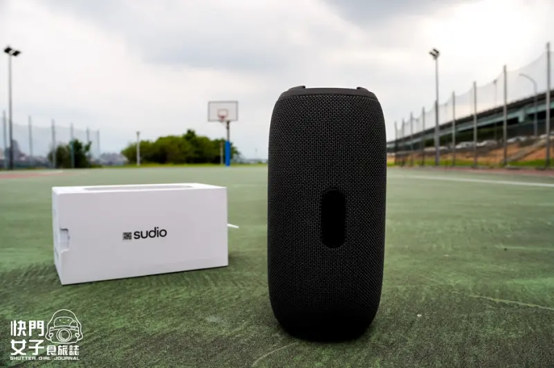 13 Sony Sudio F5 Pro 藍芽音響開箱低音喇叭極簡風.jpg