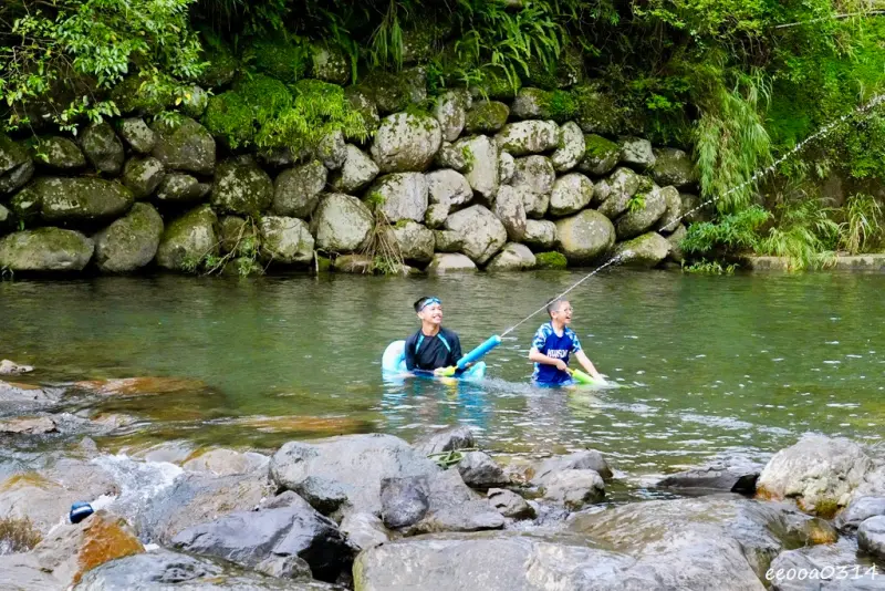 三峽大豹溪玩水攻略｜仙雲閣山莊免費溪邊烤肉玩水 + 荒郊野外