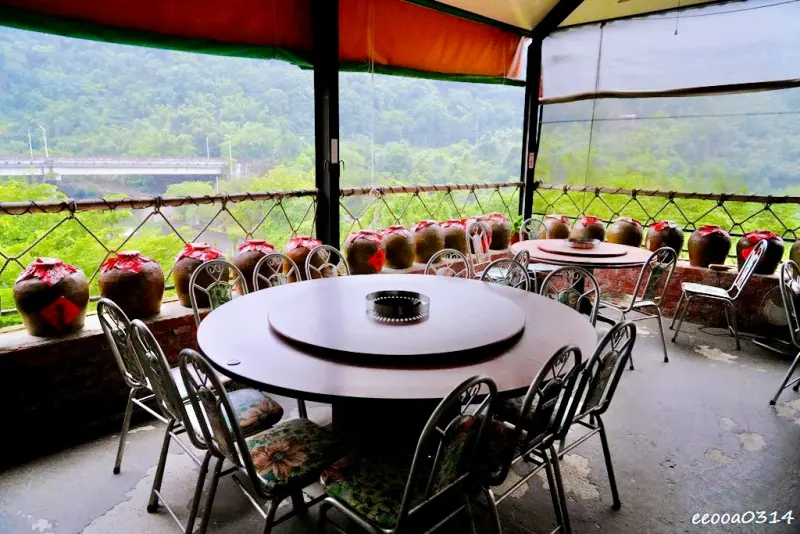 三峽大豹溪玩水攻略｜仙雲閣山莊免費溪邊烤肉玩水 + 荒郊野外