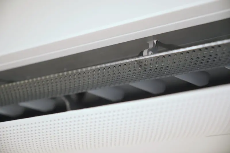 Midea美的CB抗菌無風感變頻冷暖空調