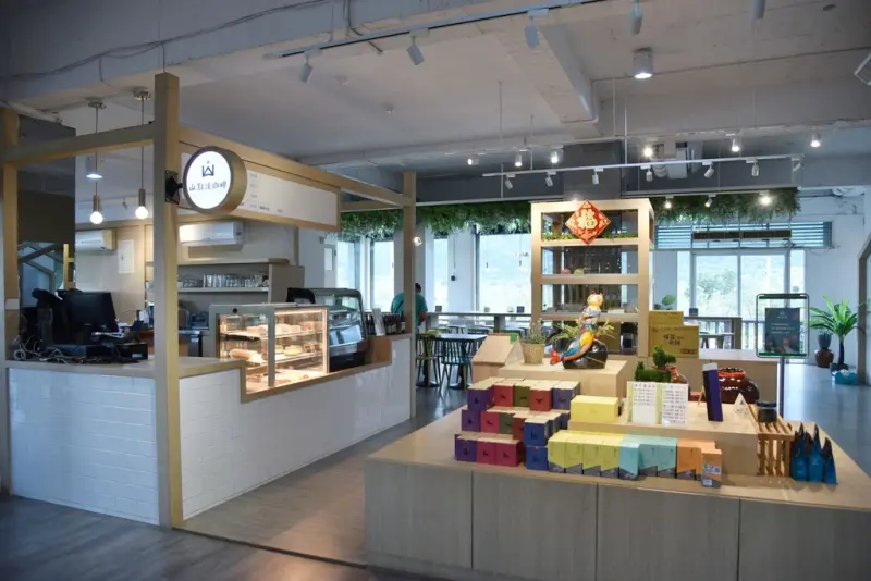 花蓮富里鄉2天1夜｜六十石山金針花季 里山-竹香物語體驗 稻