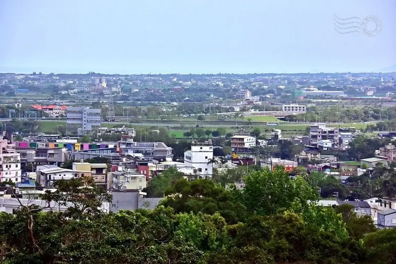 【猴洞坑瀑布】上層水潭俯瞰礁溪