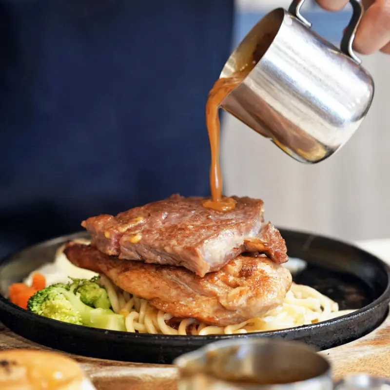 【台南美食】魔力牛牛排餐廳│自助吧無限供應＋雙拼主餐超飽足