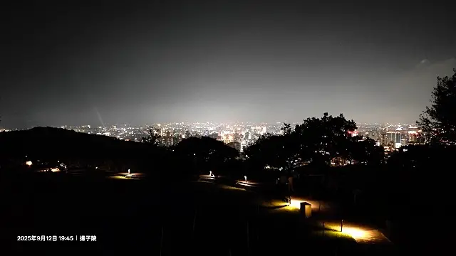 2025虎頭山環保公園，桃園夜景秘境！打卡必訪桃機一號，飛進