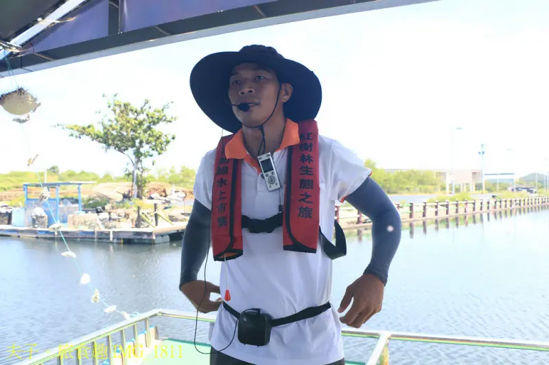 四鯤鯓紅樹林生態遊船 紅樹林生態 X 養蚵產業 X 安平商港