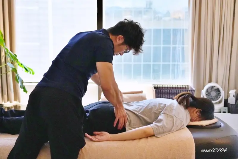 台北按摩推薦｜微痠深層調理工作室～全身調理、產後骨盆調理就來