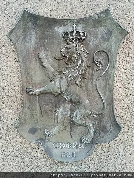 走逛索菲亞凱悅飯店周邊建築與公園